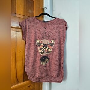 Cactus + Pearl Mauve Butterfly Graphic Tee Sz Small